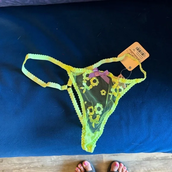 Agent Provocateur Neon Yellow/Green Brittnie Thong, NWT, Original Gift Box
